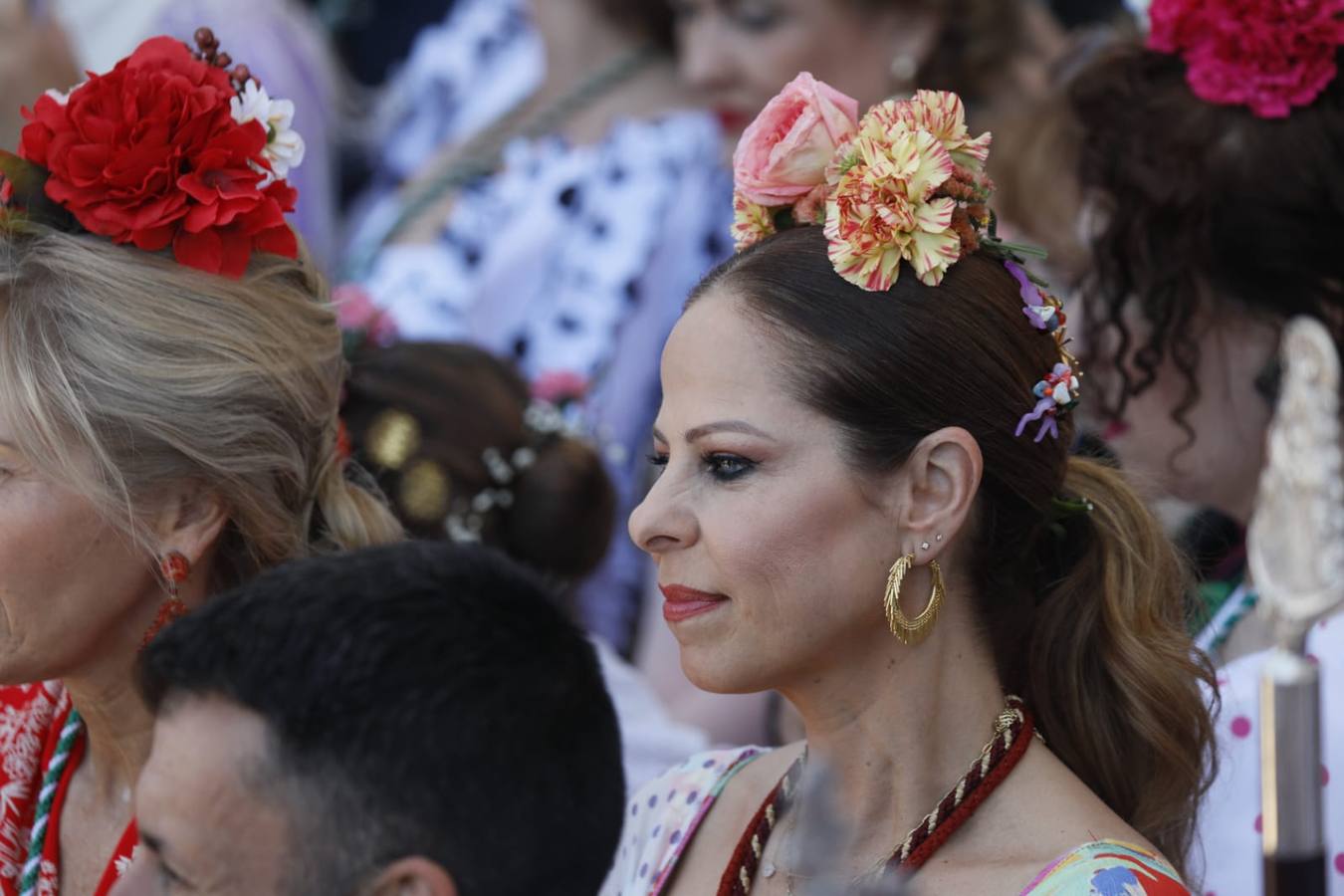 Presentación de la hermandad de Coria ante la Virgen del Rocío