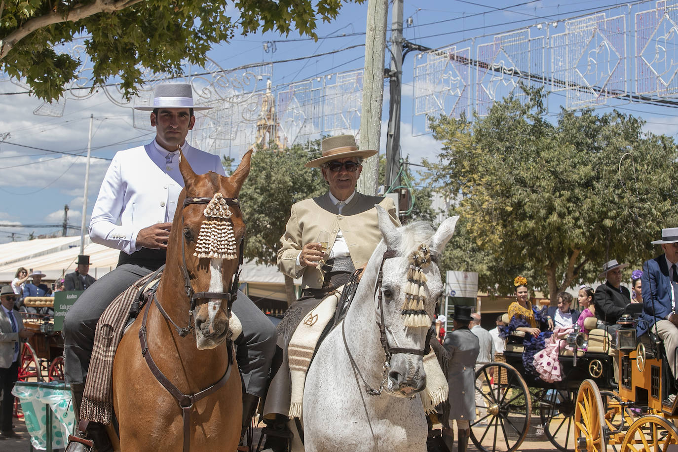 Fotos: El Arenal abarrotado en el primer sábado de la Feria de Córdoba