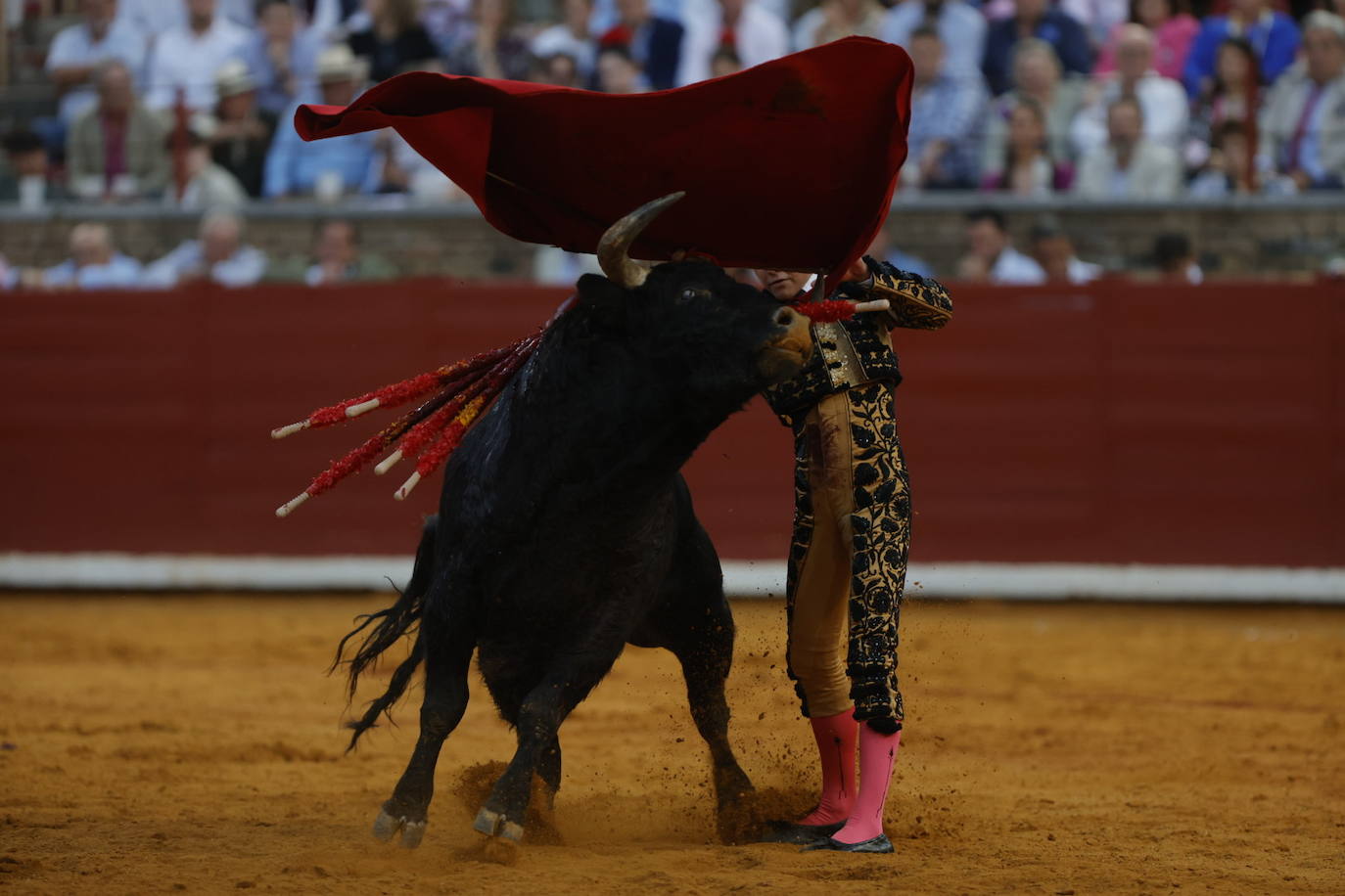 Fotos: los destellos de Ventura y Román en la primera corrida de Feria de Córdoba