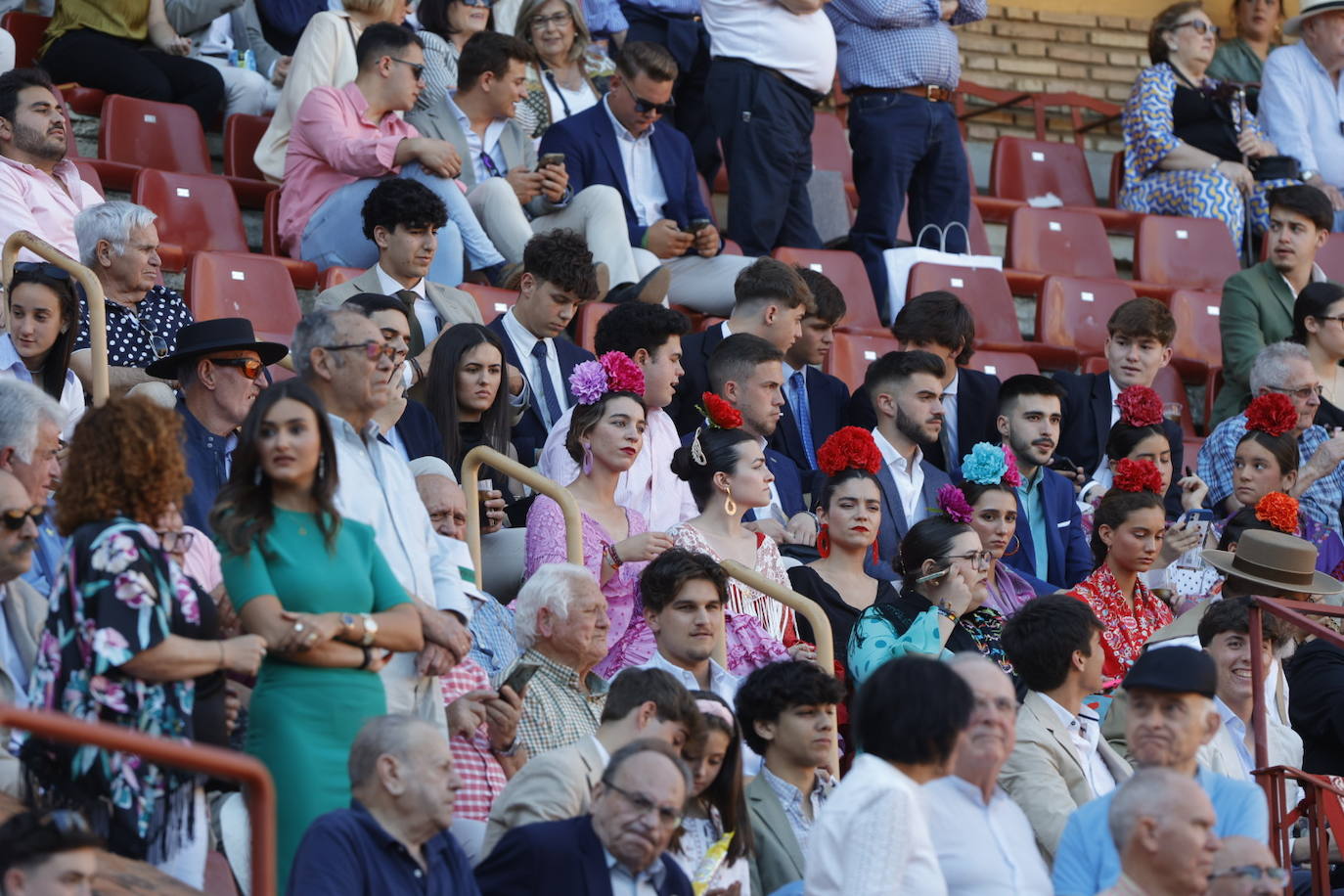 Fotos: los destellos de Ventura y Román en la primera corrida de Feria de Córdoba