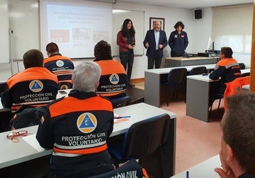 Voluntarios de Protección Civil de la región se forman en el conocimiento y la utilización de la IA