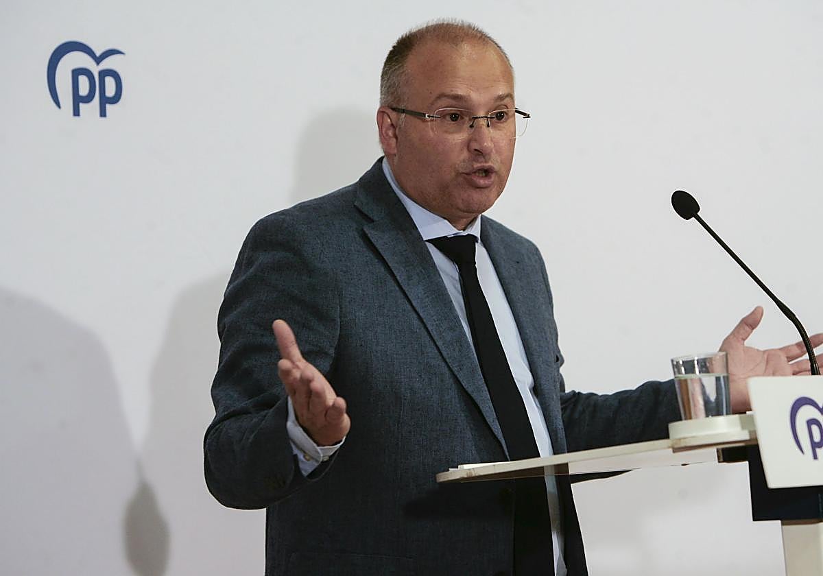 Miguel Tellado, portavoz del PP en el Congreso, durante una rueda de prensa