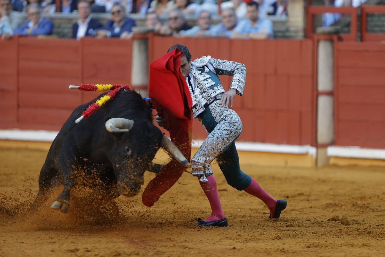 Fotos: el rotundo triunfo de Roca Rey en la última corrida de la Feria de Córdoba