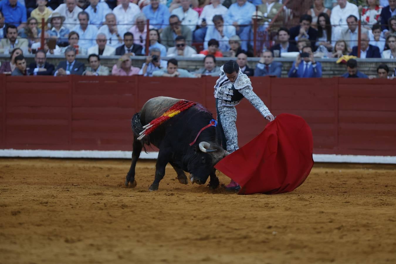 Fotos: el rotundo triunfo de Roca Rey en la última corrida de la Feria de Córdoba