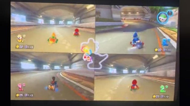 Jugar a Mario Kart en un cine de Málaga: este es el vídeo que arrasa en TikTok