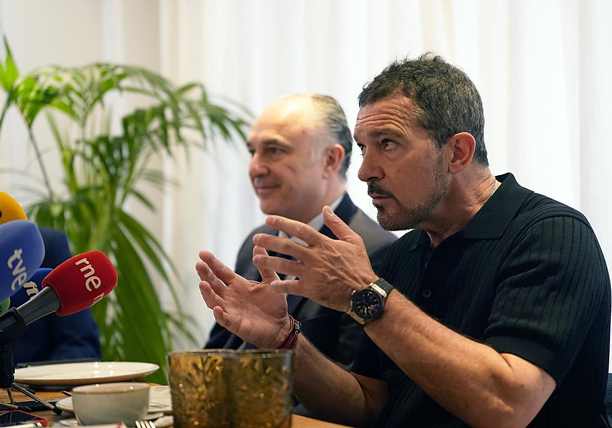 Antonio Banderas durante la presentación del acuerdo con Caixabnak