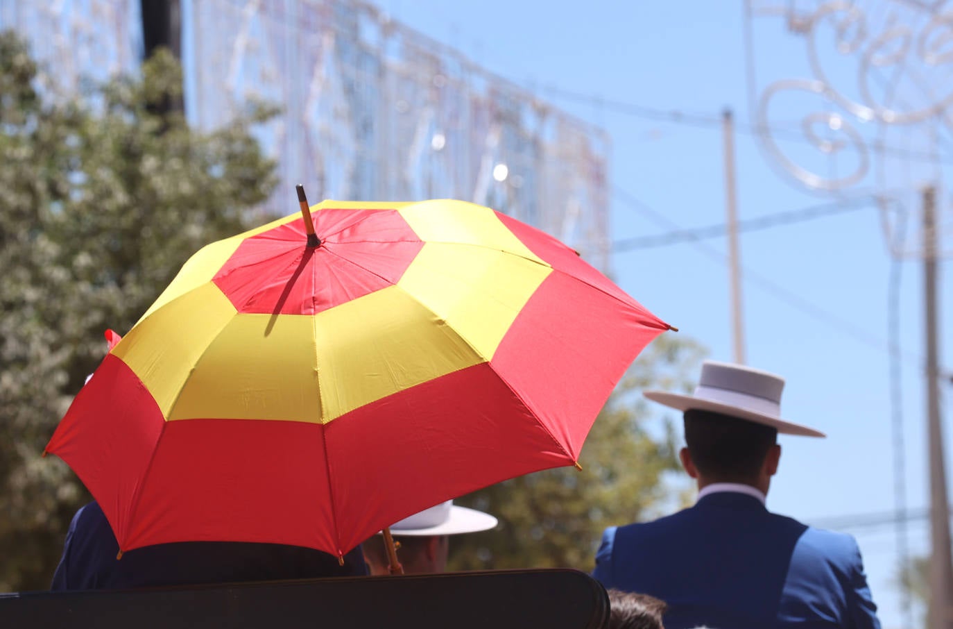 Fotos: ambiente de gala en el Arenal en el miércoles de la Feria de Córdoba