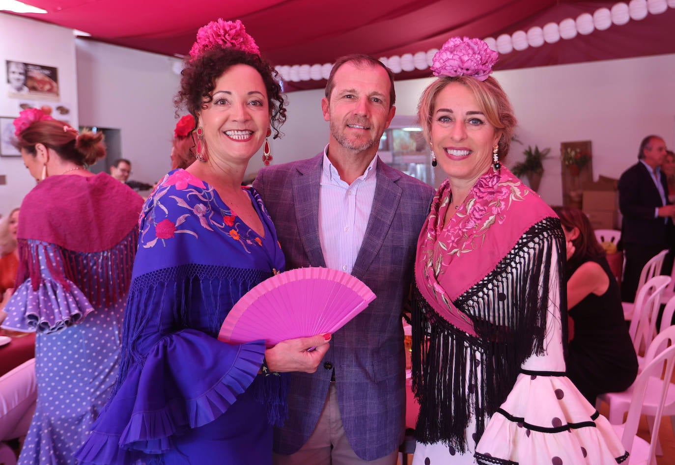 Las imágenes del ambiente en las casetas este miércoles en la Feria de Córdoba (II)