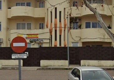 Rompe la nariz de un cabezazo al guardia civil que acababa de detenerlo en Olías del Rey por robar aislante
