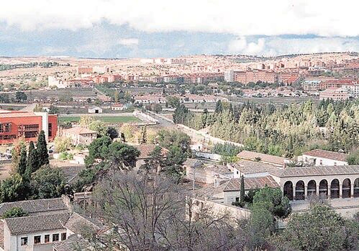 Los barrios de Santa Teresa y Buenavista desde el Casco Histórico