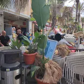 Marie, camarera del Medusa Beach Club de Palma: «Estoy en 'shock', vi caer a mi compañera desde la terraza»