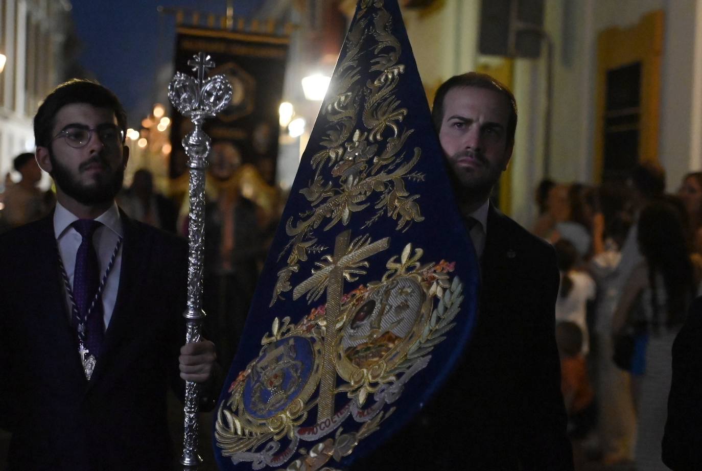 Fotos: La alegre procesión de María Auxiliadora por Córdoba