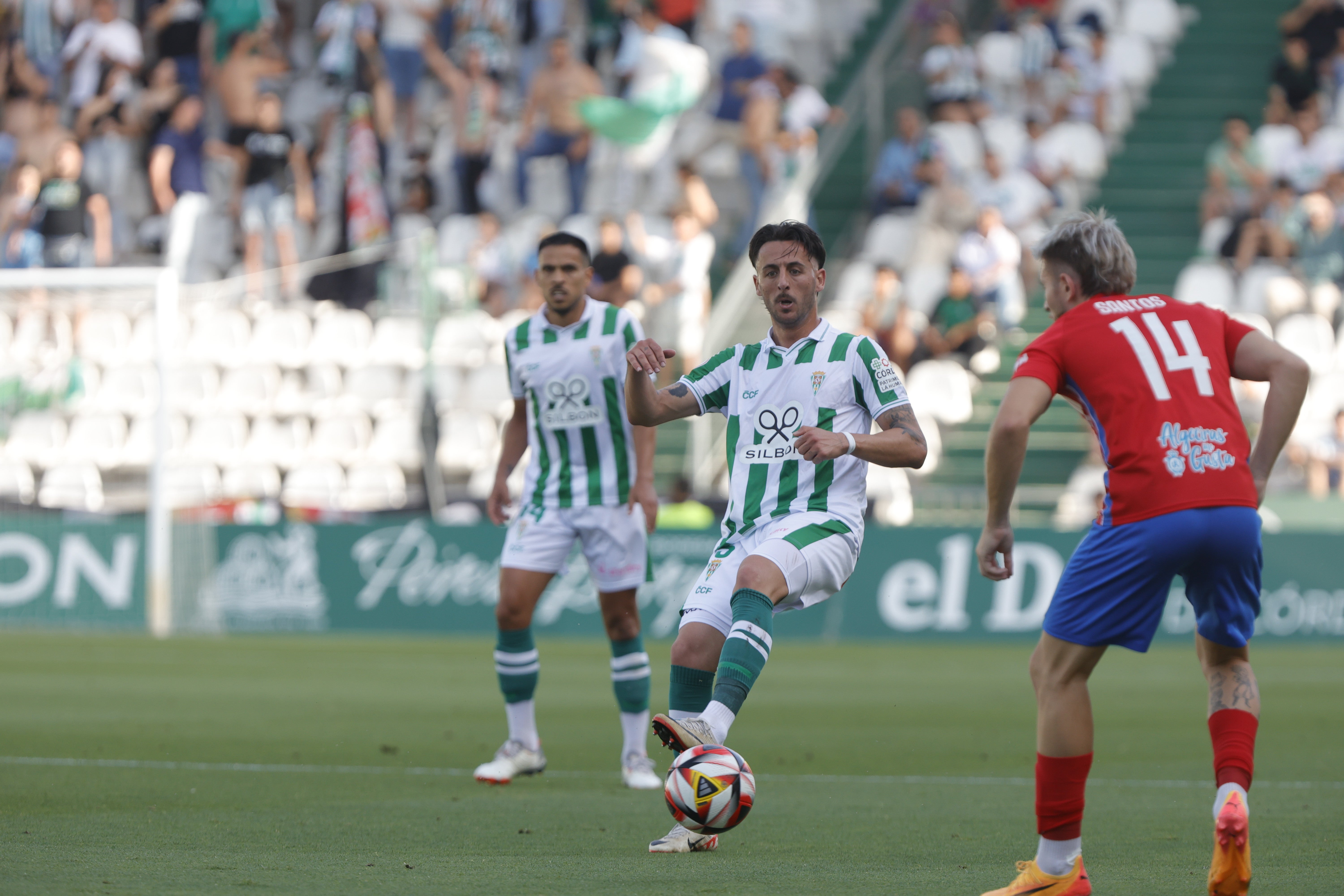 Fotos: la rápida victoria del Córdoba CF ante el Algeciras