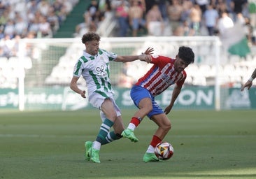 El Córdoba vence (1-0) con su fondo de armario al Algeciras y mira al play off