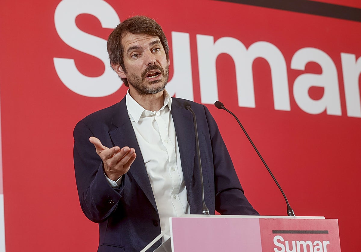 El portavoz de Sumar, Ernest Urtasun, en rueda de prensa