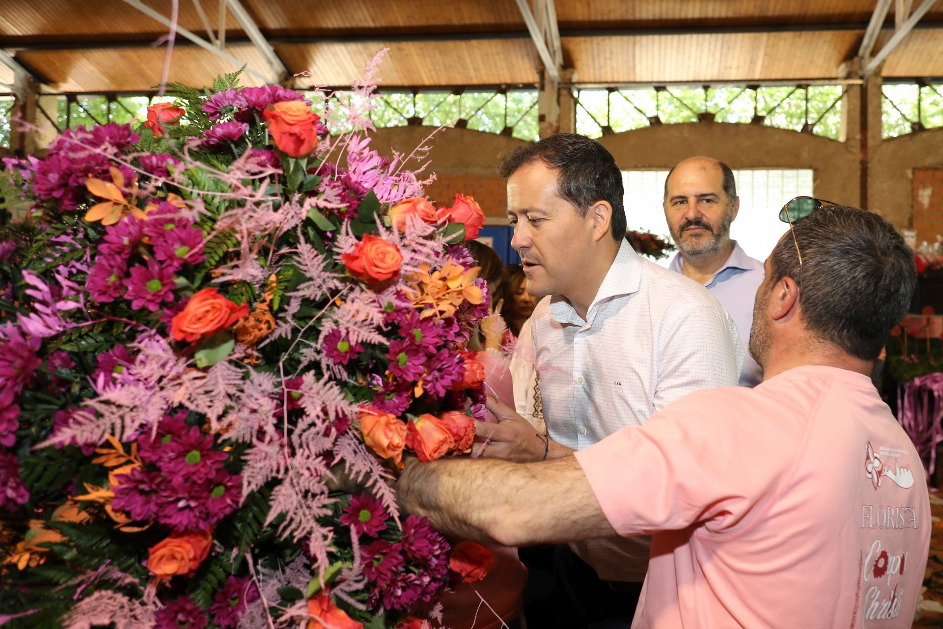 Floristas de toda España trabajan a &#039;contrarreloj&#039; para adornar el Corpus de Toledo