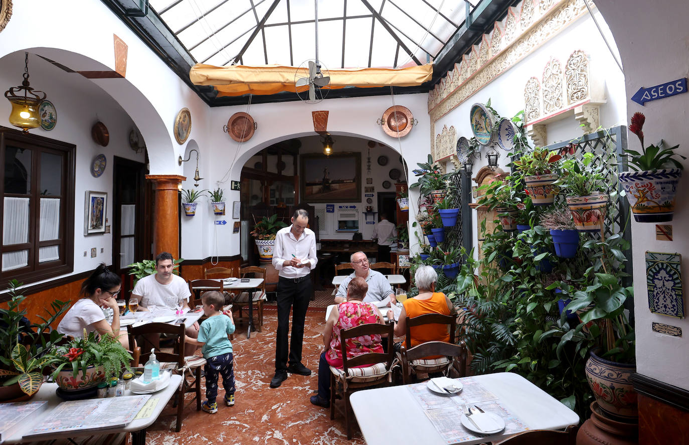 Fotos: el sabor auténtico de las tabernas más antiguas de Córdoba