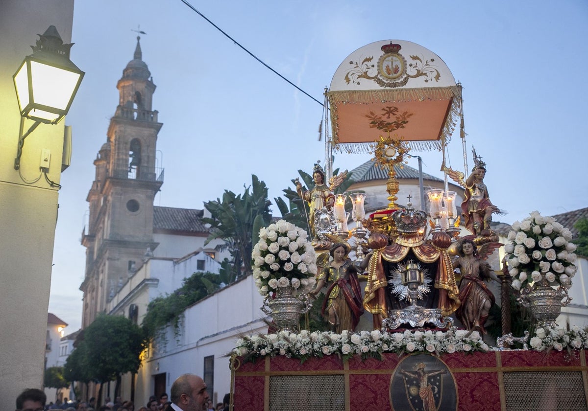 Procesión del Corpus Christi de la hermandad de Ánimas, en imagen de archivo