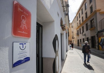 La patronal de los apartamentos turísticos rechaza la moratoria en Valencia