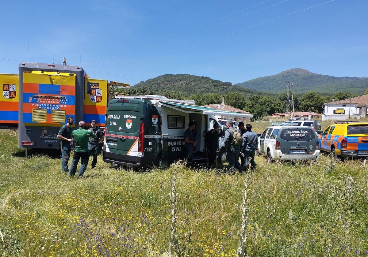 La Guardia Civil mantiene activo el operativo de búsqueda en Navahondilla (Ávila)