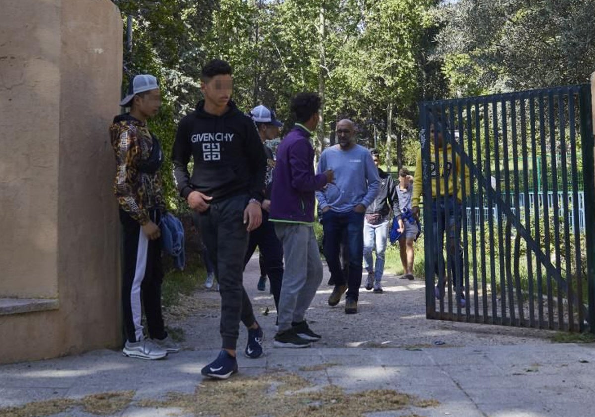 El alcalde de Fuenlabrada ordena parar las obras del centro de menores  inmigrantes y avisa que mandará a la Policía Municipal si no se obedece