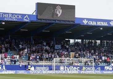 Horario y dónde ver gratis por televisión el Ponferradina - Córdoba CF