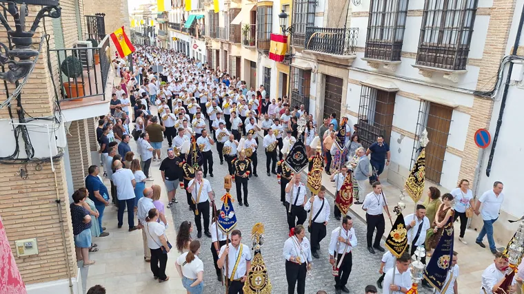 La banda de 375 músicos que abrió el cortejo en Aguilar de la Frontera