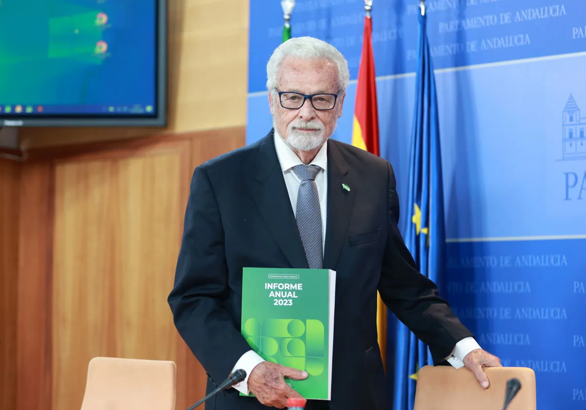 El Defensor del Pueblo andaluz, Jesús Maeztu, en la presentación del Balance Anual de 2023