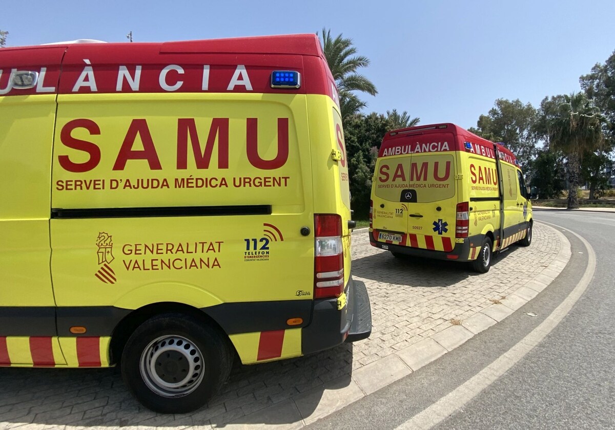 Imagen de archivo de ambulancias del SAMU