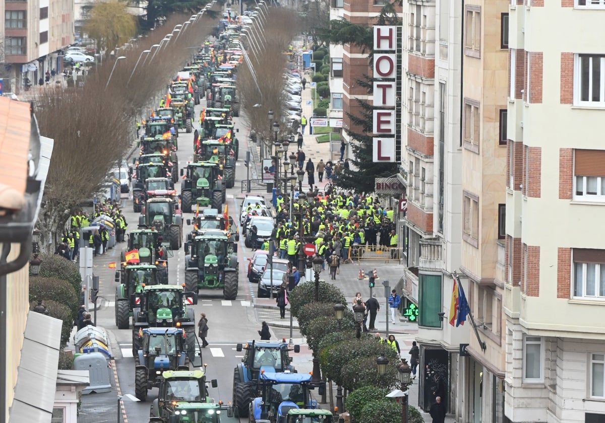 Tractorada de agricultores y ganaderos en Burgos