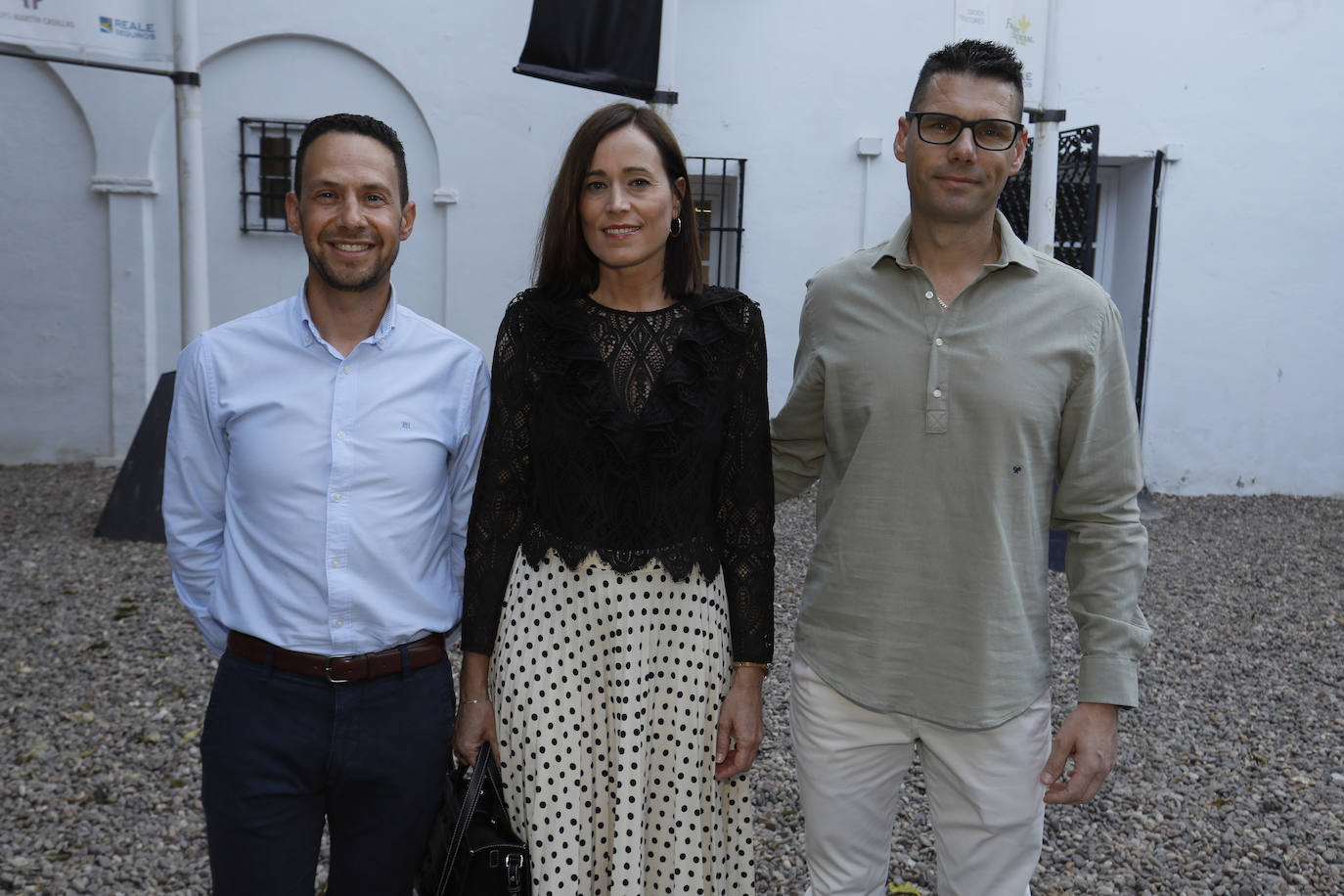 Enrique Olivera, Maria Angeles Navarro y Antonio Nogales