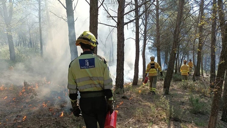 Sindicatos protestan contra Geacam por los recortes en la campaña de extinción de incendios