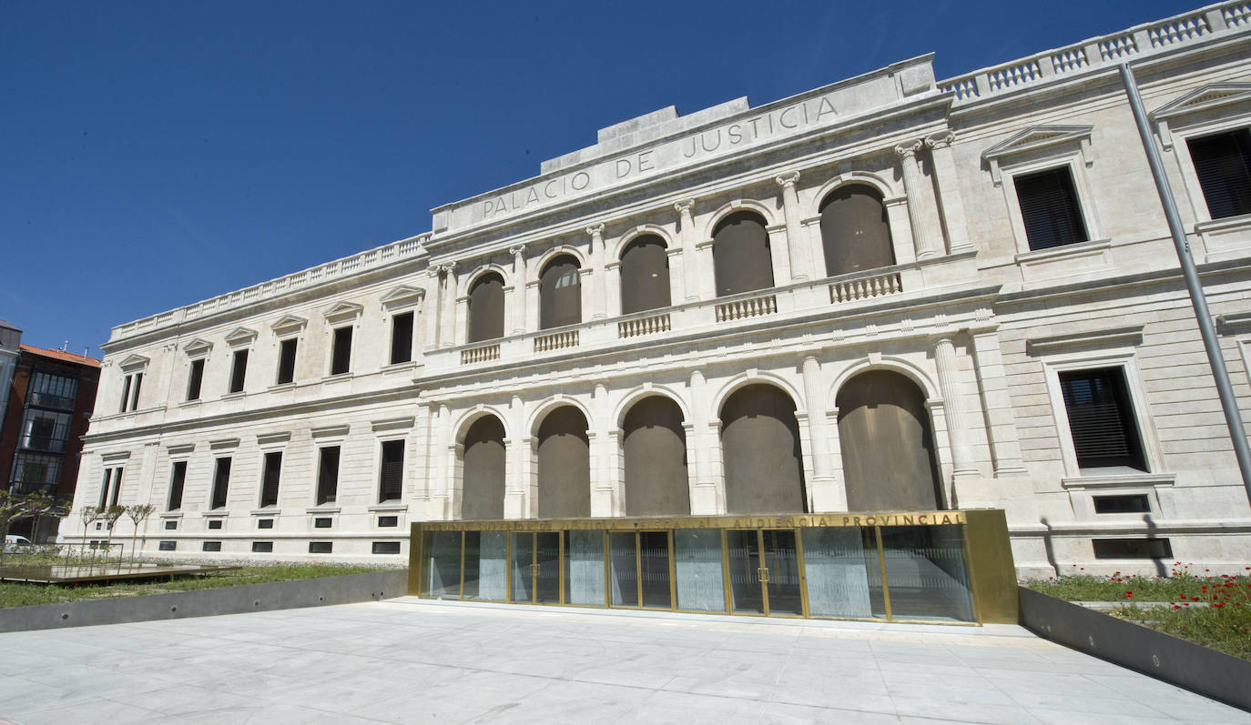 Absuelven a un profesor condenado a siete años por tráfico de drogas en la cárcel de Segovia