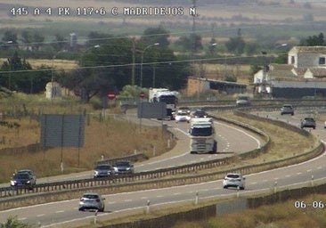 Hallan el cadáver de un hombre al extinguir un incendio junto a la A-4, en Madridejos