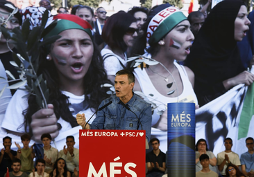 Sánchez carga contra la matrioska de Feijóo: «Aparecen Abascal y el inframundo de 'Alvise'»