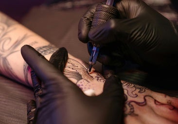 UPTA pide reconocimiento legal para los tatuadores profesionales contra el intrusismo profesional