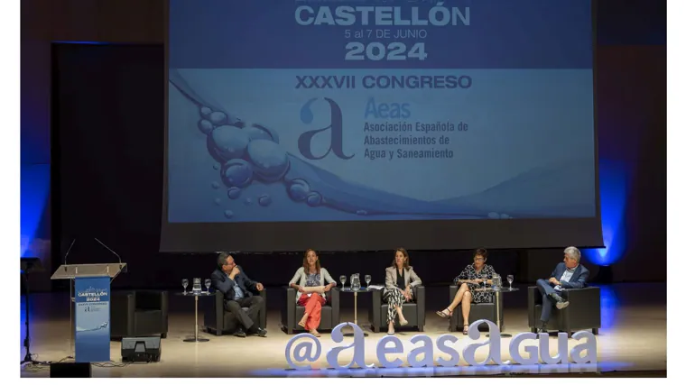 AEAS entrega los galardones de la VI edición del premio de periodismo y clausura su XXXVII Congreso