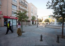 Un anciano de 88 años, hospitalizado tras arder su vivienda en Granada