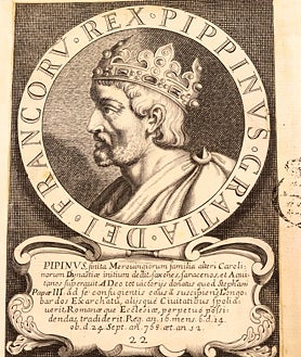 Imagen secundaria 2 - Jorge Maier, conservador e investigador de la Real Academia de San Fernando, con las estampas de la colección Valparaíso que pudieron servir de inspiración para la Plaza Mayor de Salamanca