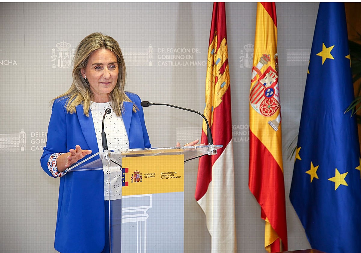 Milagros Tolón ha informado sobre la apertura de la jornada electoral