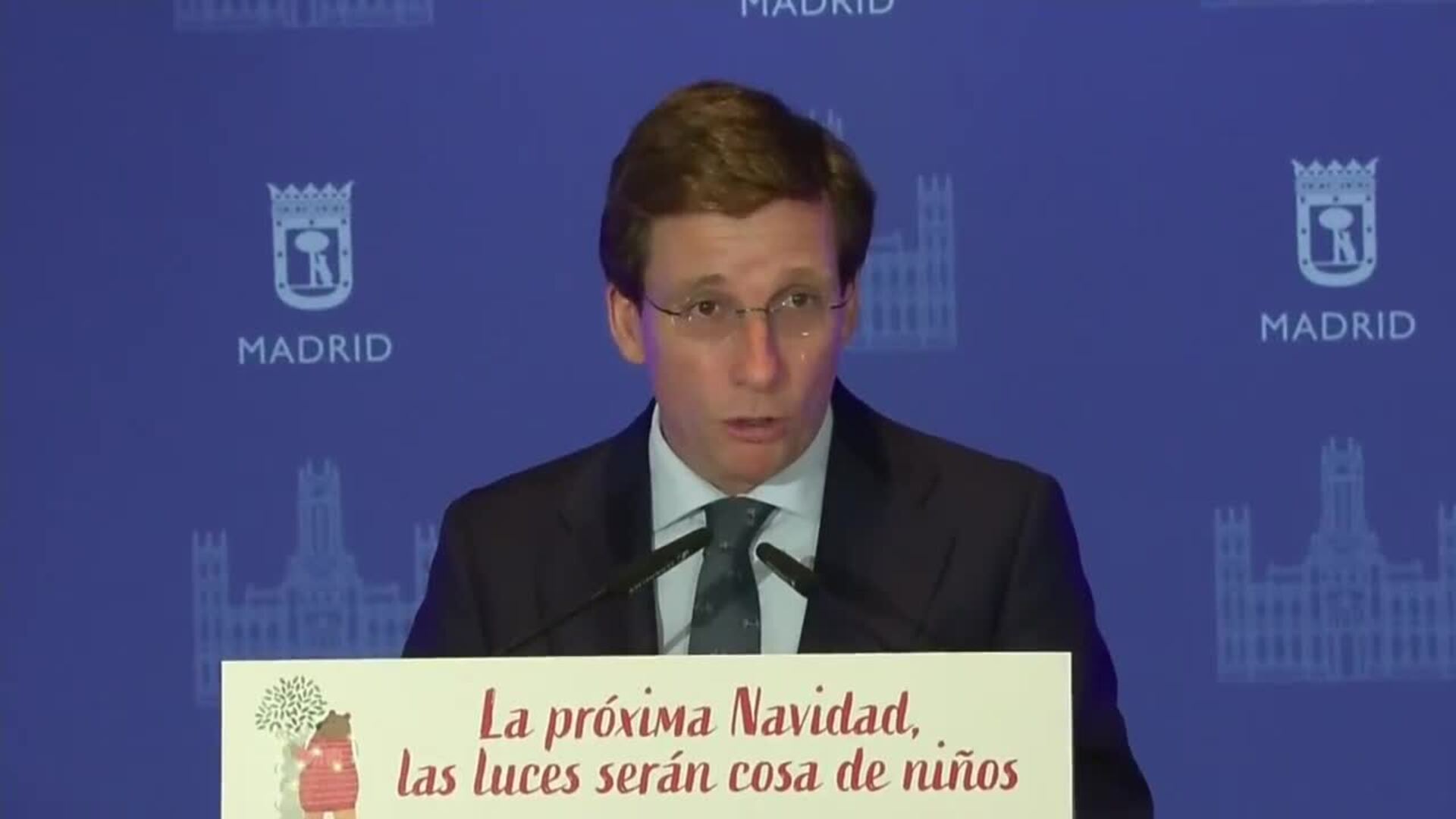 Los diseños de seis alumnos de primaria llegarán al alumbrado navideño de Madrid