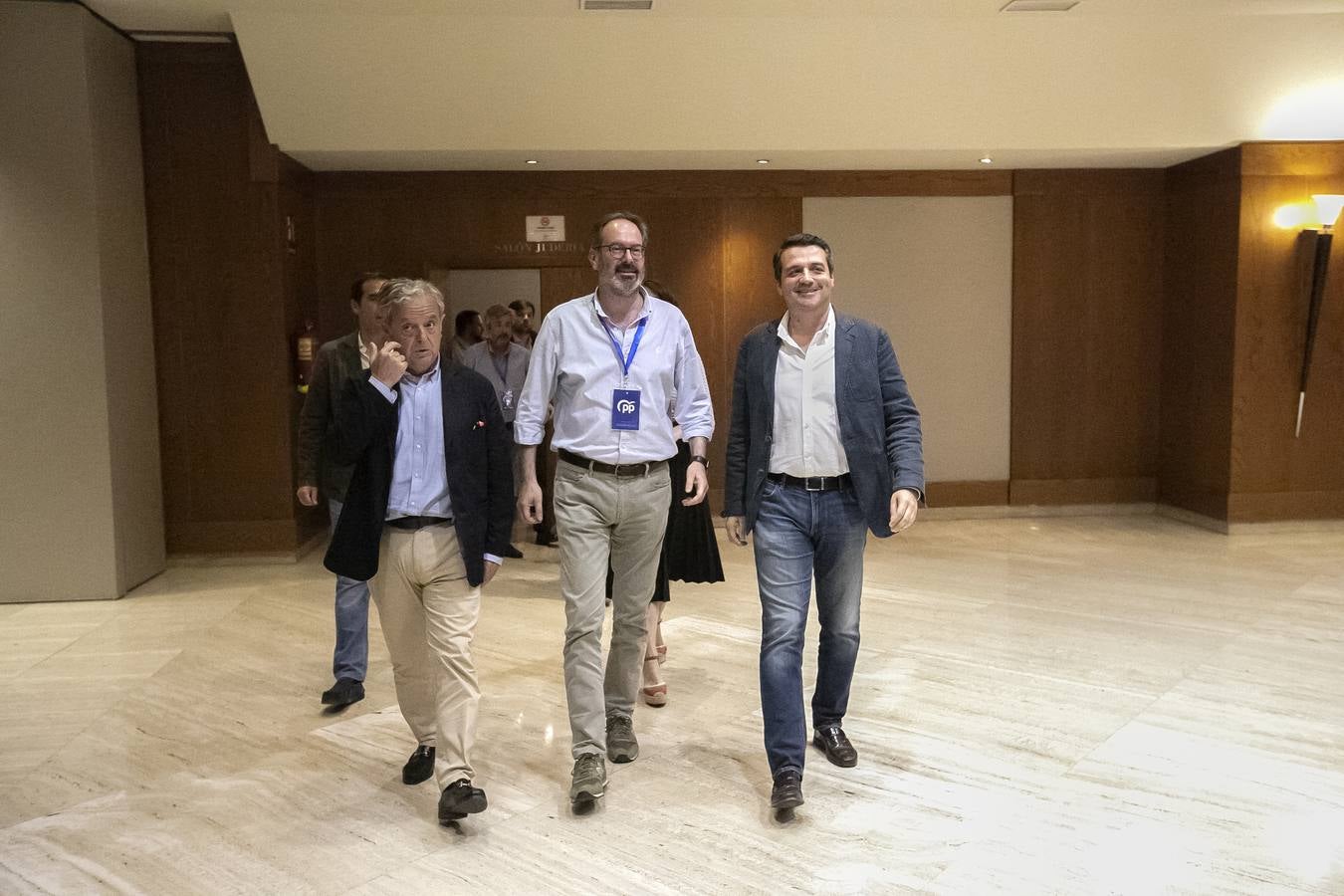 Las imágenes de la celebración del PP por su victoria en Córdoba