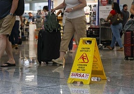 El aeropuerto de Palma paraliza el tráfico aéreo una hora por una tormenta que deja hasta 90 l/m2