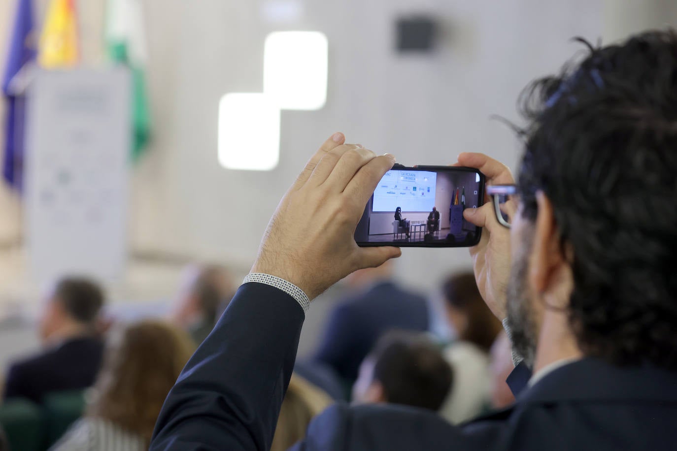 Las imágenes de Benjamín Lana en el ciclo La Mirada Económica de ABC Córdoba