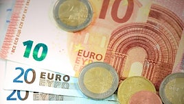 ¿Tengo derecho a cobrar la paga extra de verano si estoy de baja laboral?