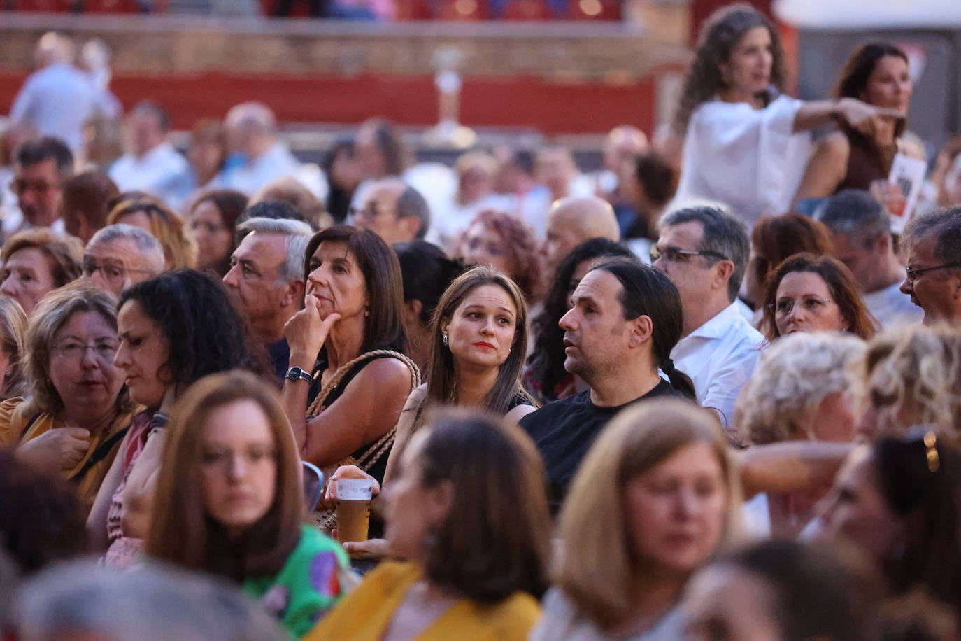 Las mejores imágenes del concierto de Luz Casal en Córdoba