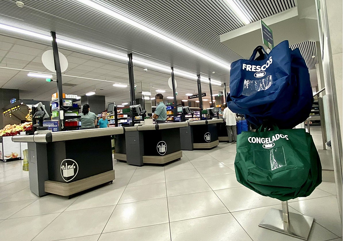 Imagen de un supermercado de Mercadona en Alicante