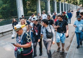 Miles de cazadores de Pokémon invaden Madrid: «Vengo desde México a jugar»