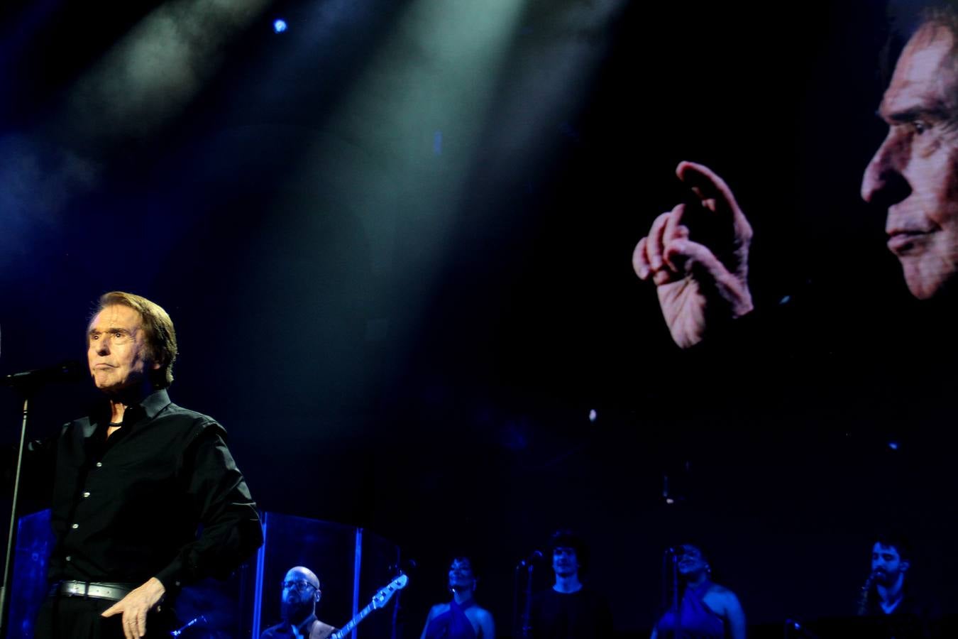 Fotos: el vibrante concierto de Raphael en Cabra