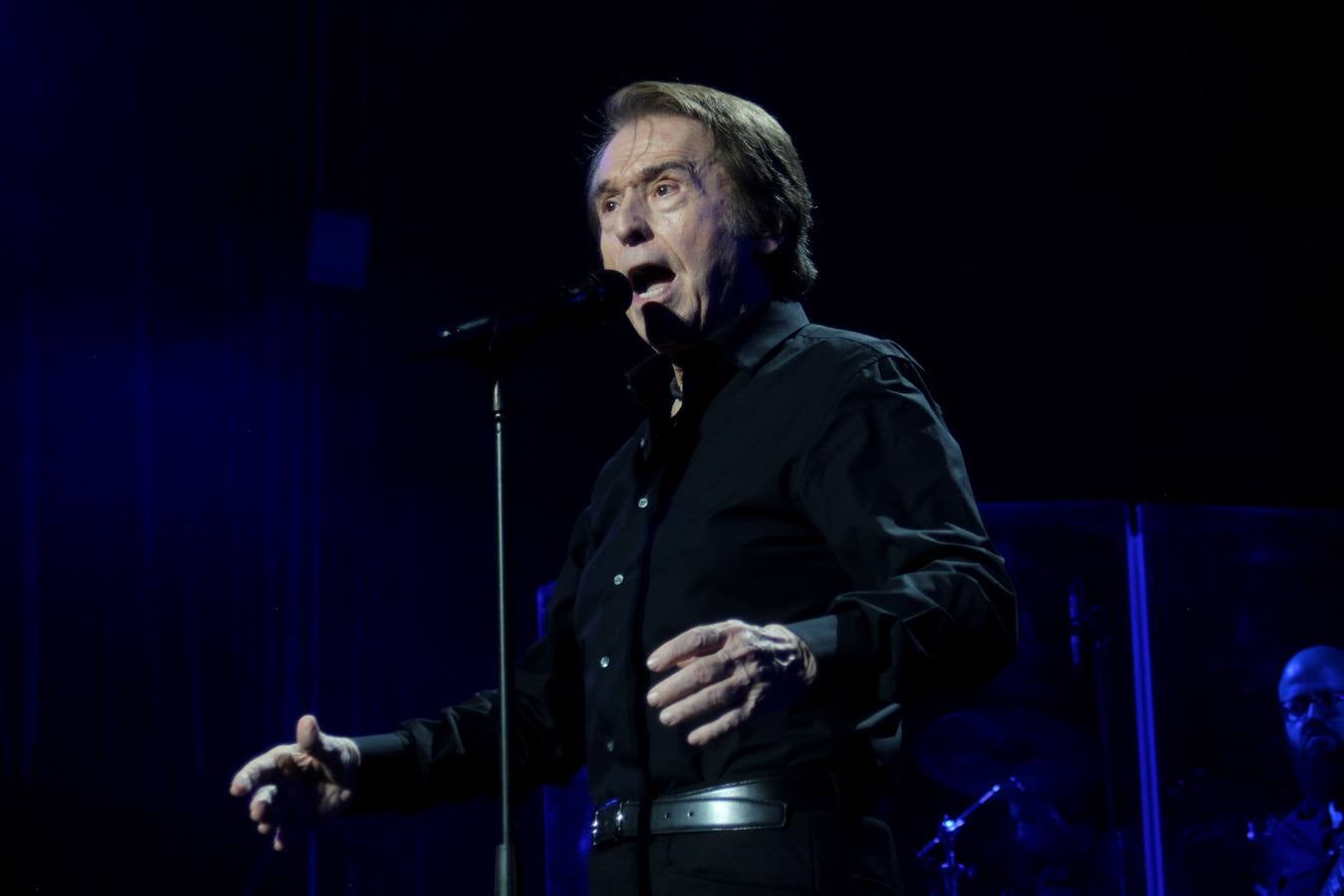 Fotos: el vibrante concierto de Raphael en Cabra